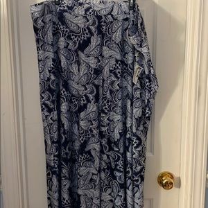 New Directions Navy Wide Leg pants
